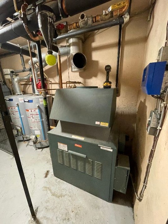 A commercial heater from Hydro-Flo Plumbing & Heating